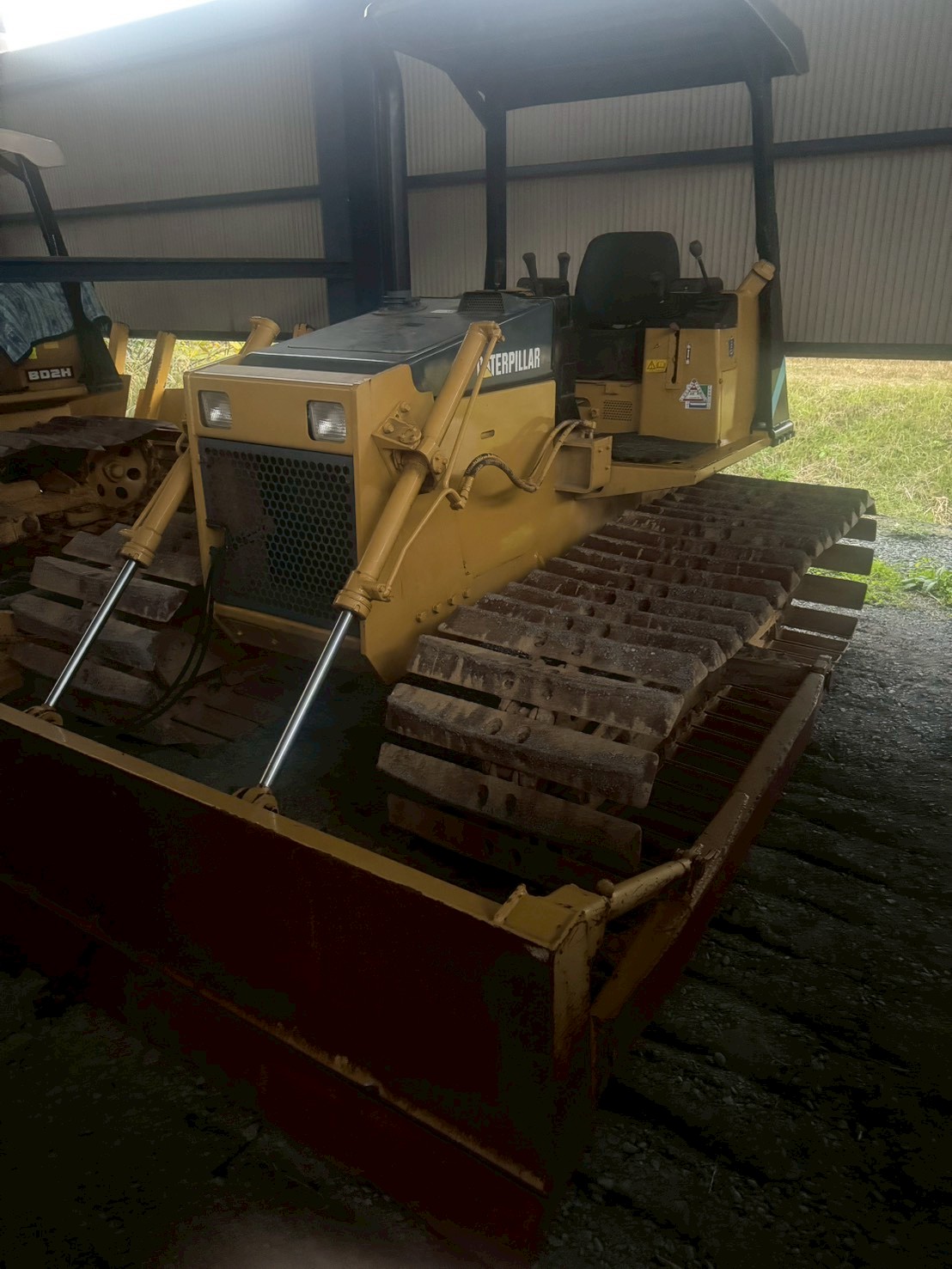 三菱BD2Jブルドーザ